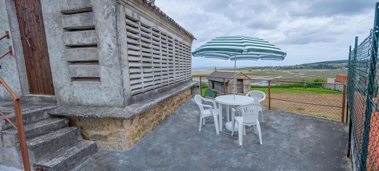Вилла Casa As Marismas Entre Razo Y Baldayo Лема Экстерьер фото